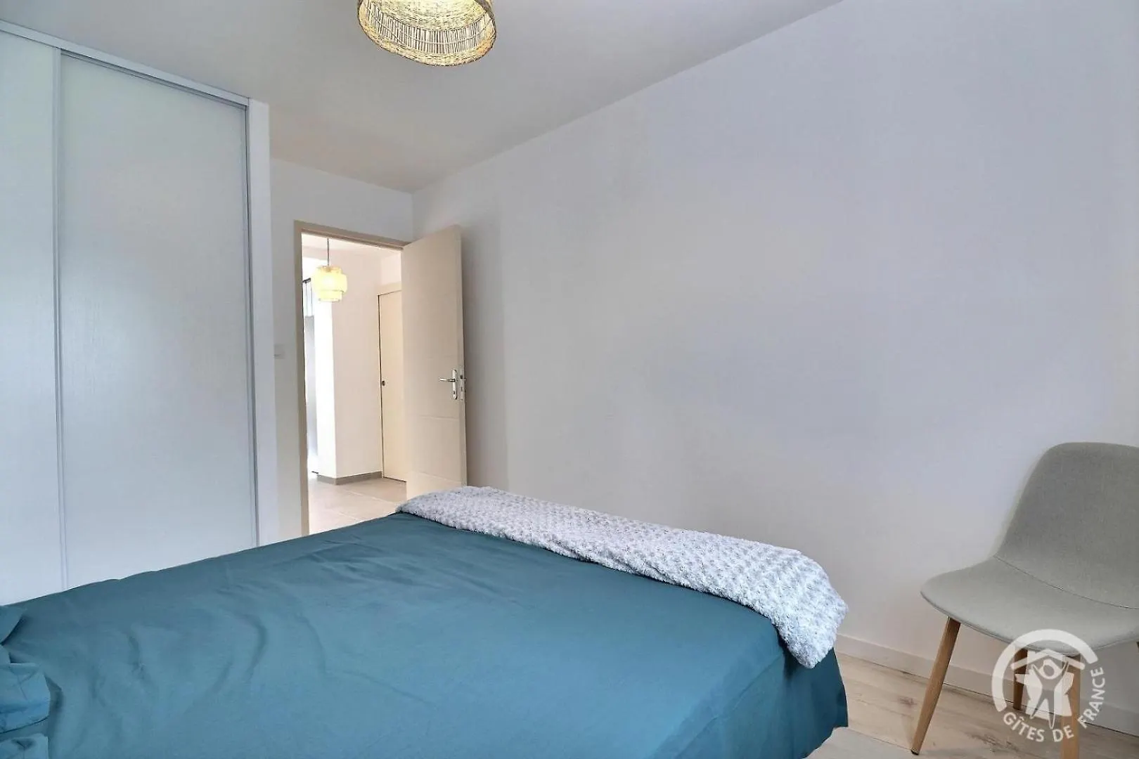 La Baleine Villa Liffre 0*,  France